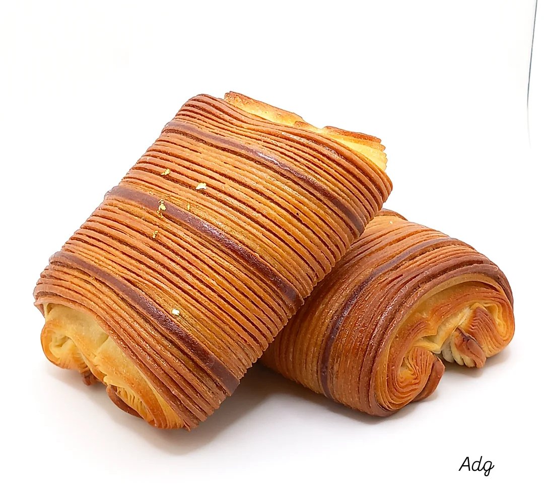 viennoiserie pain au chocolat